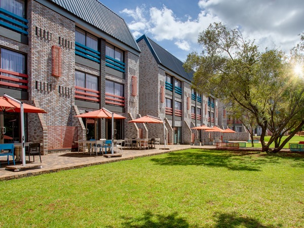 26 Degrees South Bush Boho Hotel