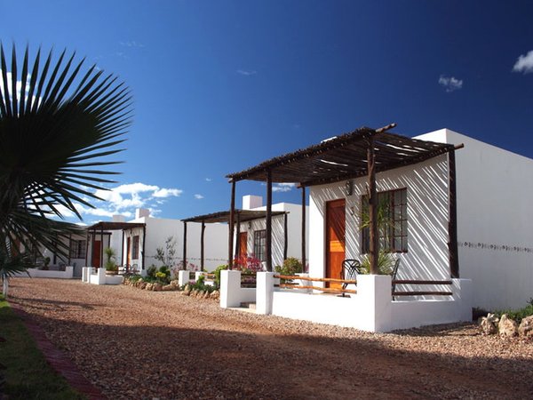 Inverdoorn Game Reserve & Safari Lodge