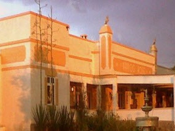 Karroo Theatrical Hotel
