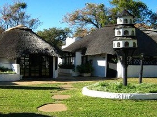Lalapanzi Hotel & Conference Centre