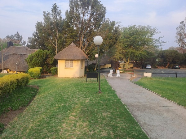 Shumba Valley Lodge