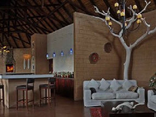 Zwahili Private Game Lodge & Spa